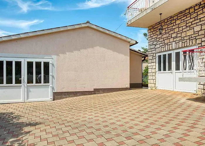 Keri Διαμέρισμα